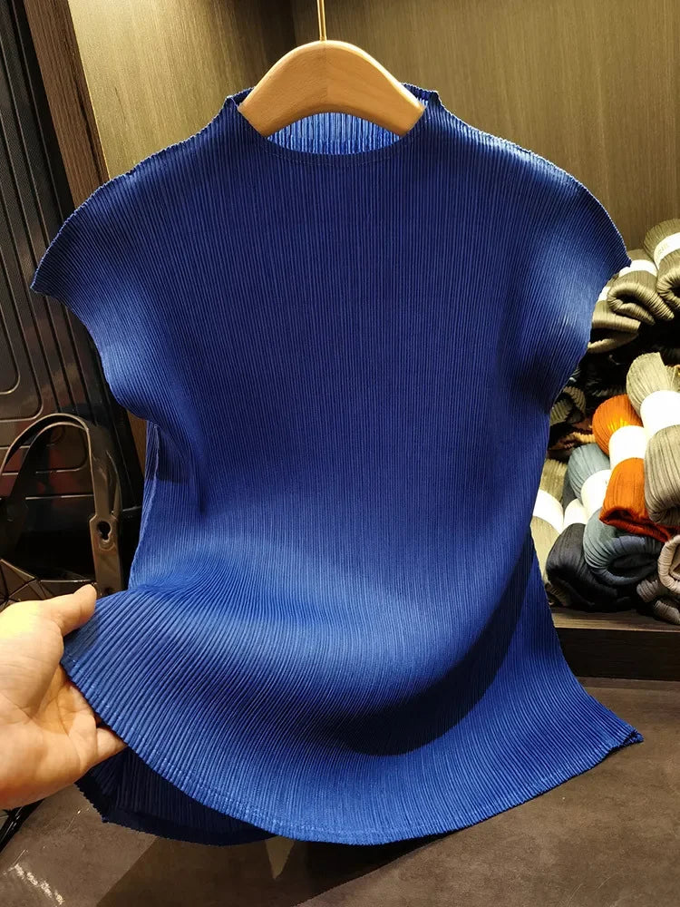 YUDXCN Women Pleated Top with Stand Up Collar