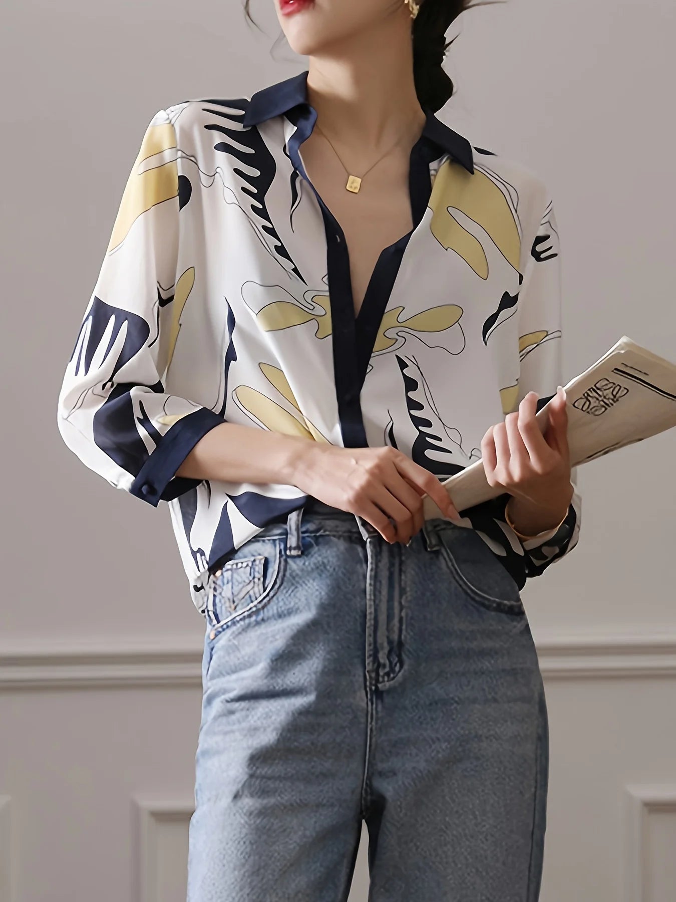 Guangdong CN Fashion Luxury Ladies Shirt France Style Blouse