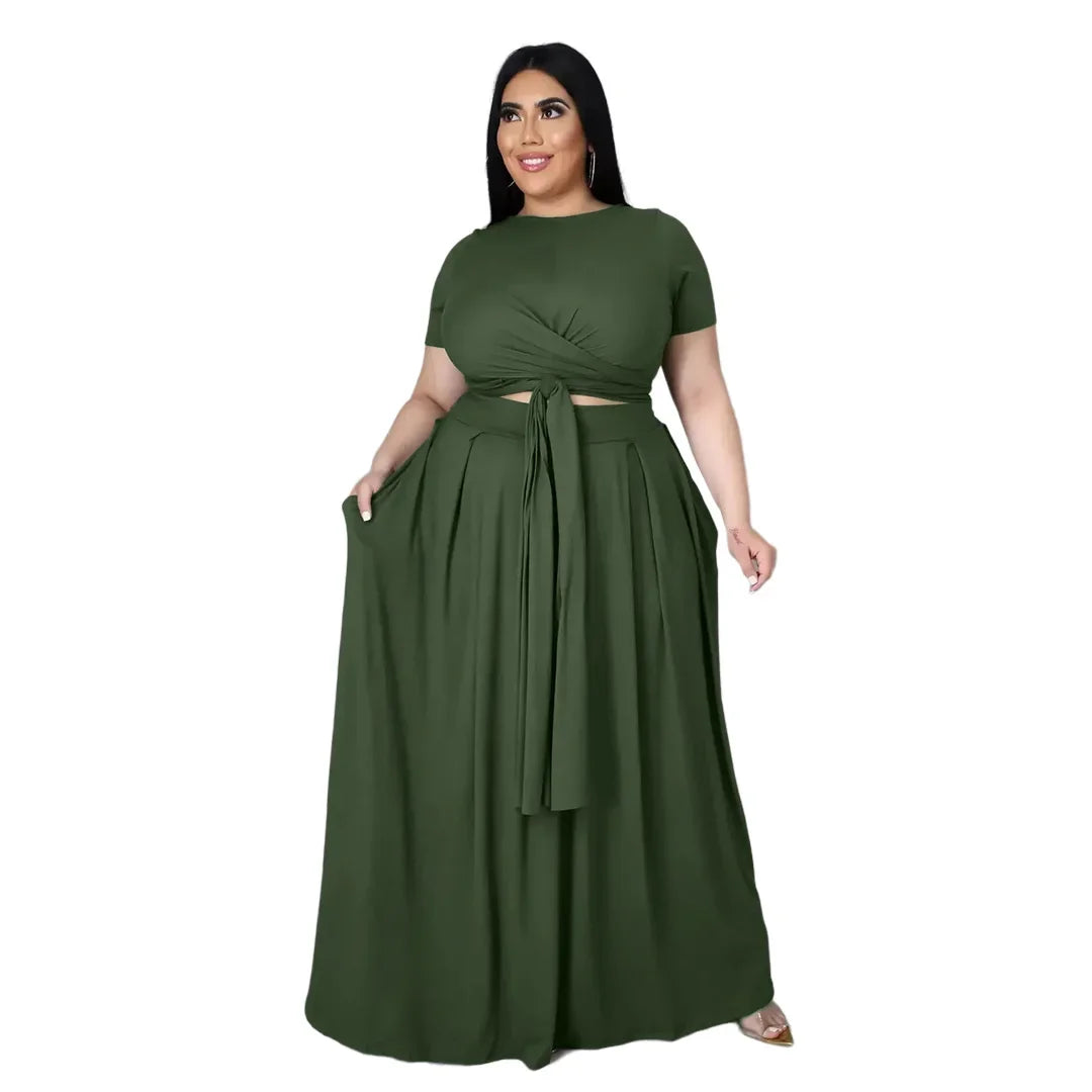 Stylish Plus Size Women's Two-Piece Skirt and Top Set