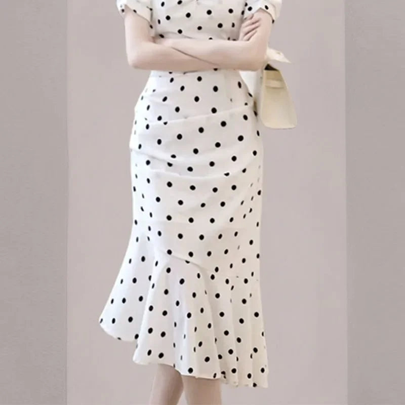 Elegant Midi Dress for Women Perfect for Graduation and Birthdays