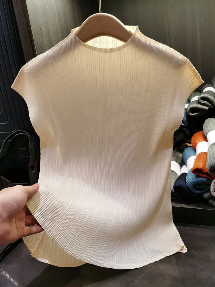 YUDXCN Women Pleated Top with Stand Up Collar