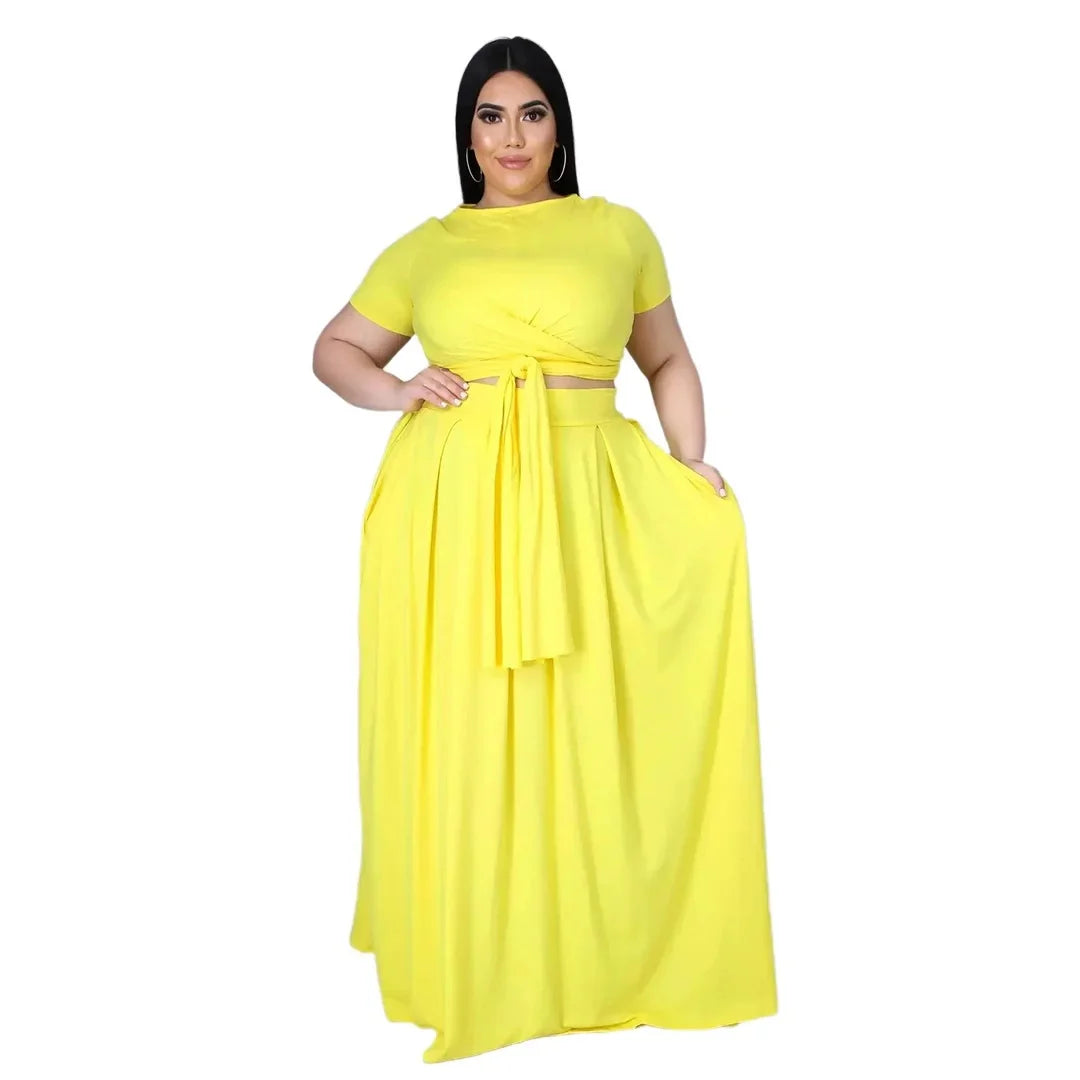Stylish Plus Size Women's Two-Piece Skirt and Top Set