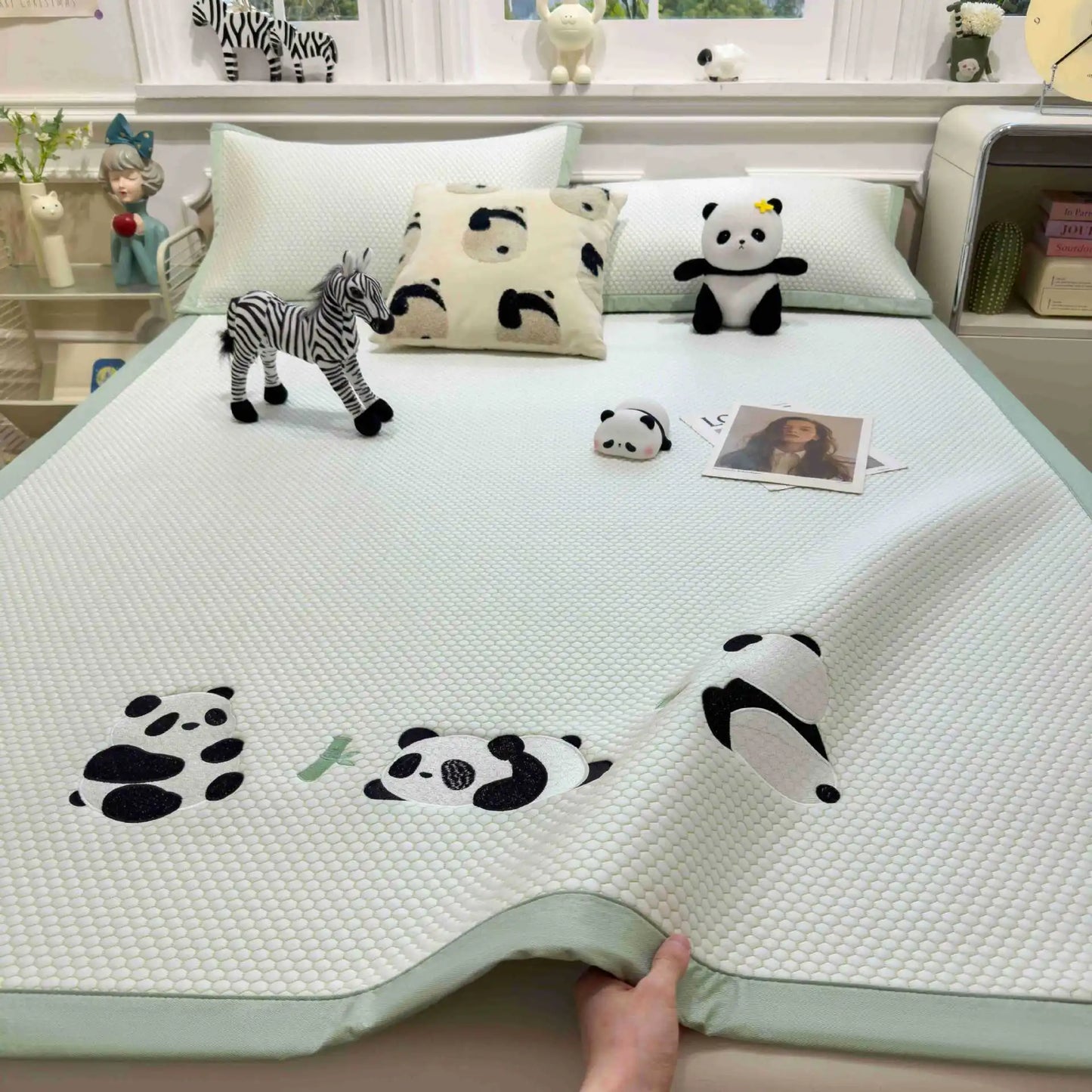 Panda Summer Ice Silk Bed Sheets Set for Ultimate Comfort