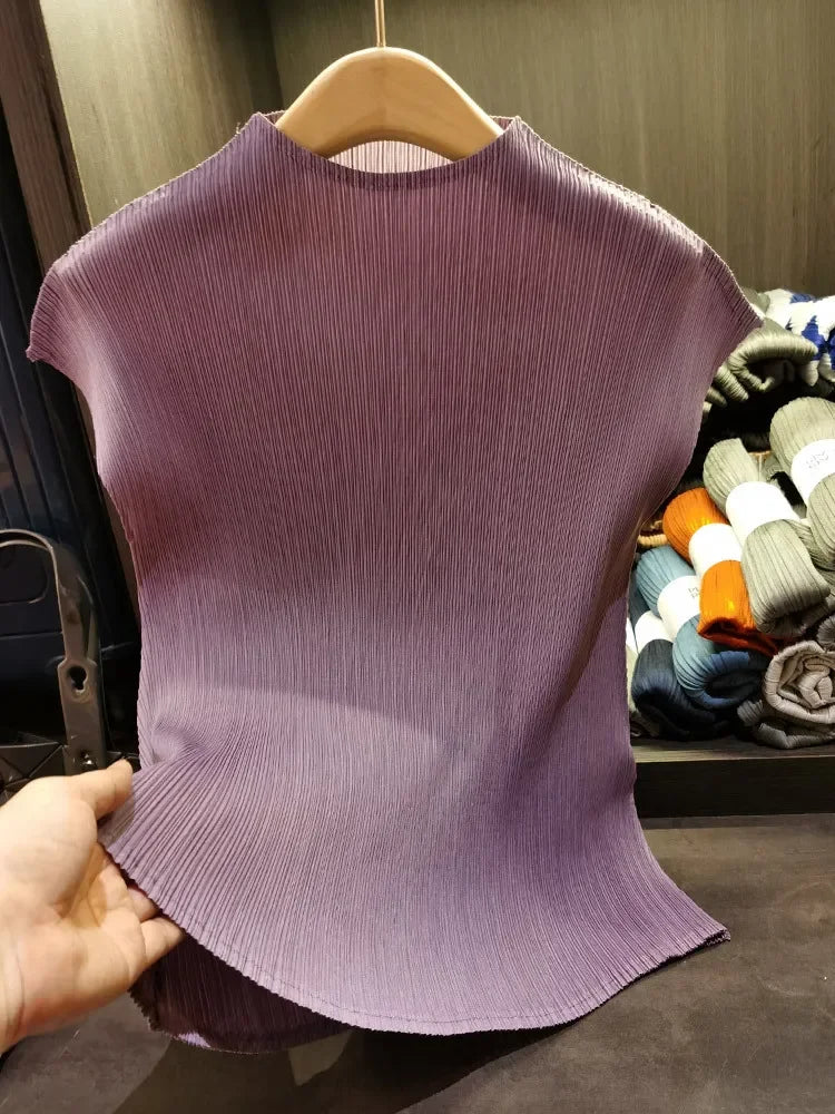 YUDXCN Women Pleated Top with Stand Up Collar