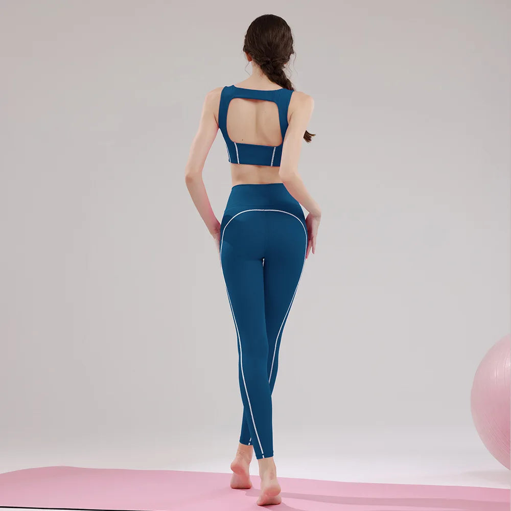 Guangdong Women Fitness Two Piece Sports Set Waist Cinching