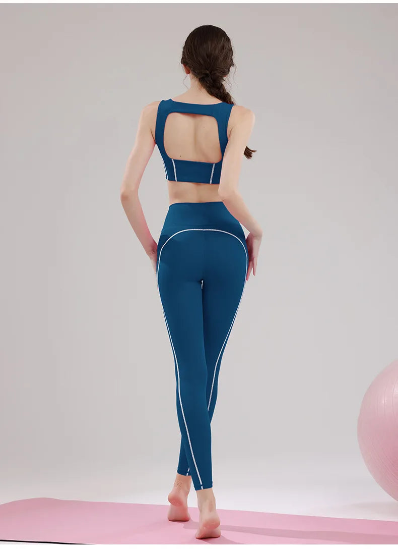 Guangdong Women Fitness Two Piece Sports Set Waist Cinching