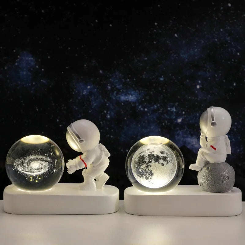 Creative 3D Astronaut Crystal Ball Night Light for Kids
