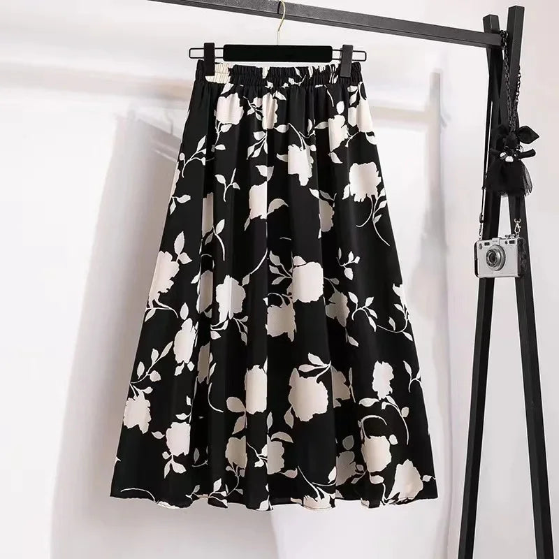 Plus Size High-Waisted Slimming Rose Skirt for Casual Style
