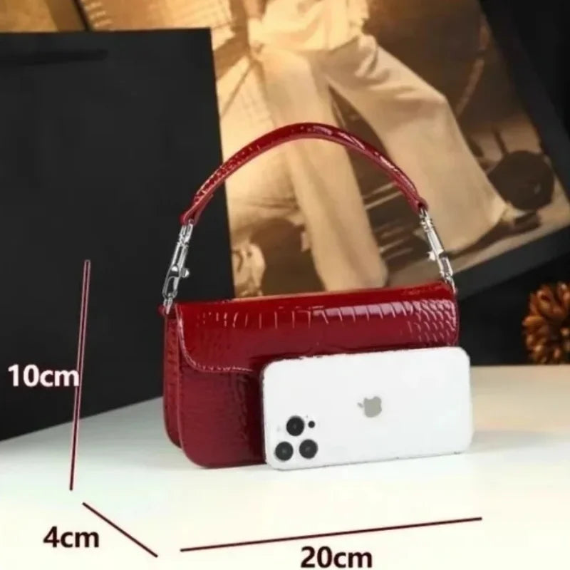Choice Leather PU Crossbody Bag Handheld Chain Design