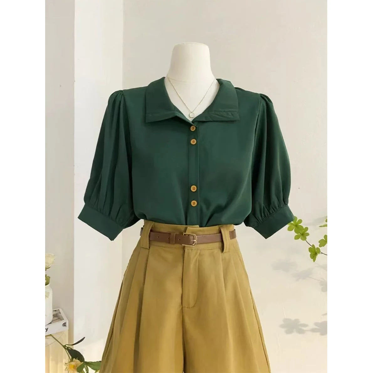 Niche Ladies Shirts Summer Retro Short Sleeved Top