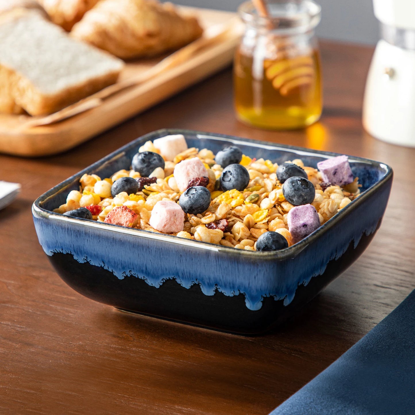 Vancasso Ceramic Dinner Set With Blue Reactive Glaze