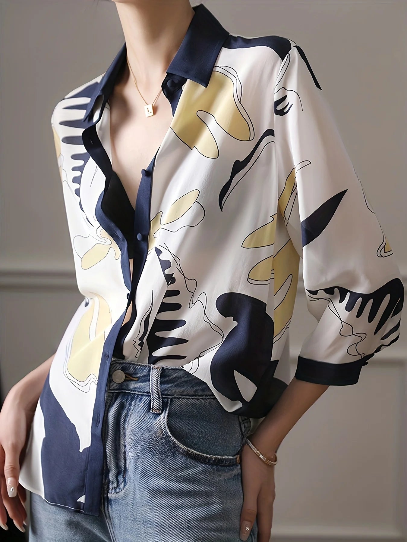 Guangdong CN Fashion Luxury Ladies Shirt France Style Blouse