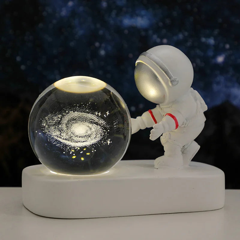 Creative 3D Astronaut Crystal Ball Night Light for Kids