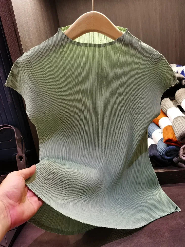 YUDXCN Women Pleated Top with Stand Up Collar