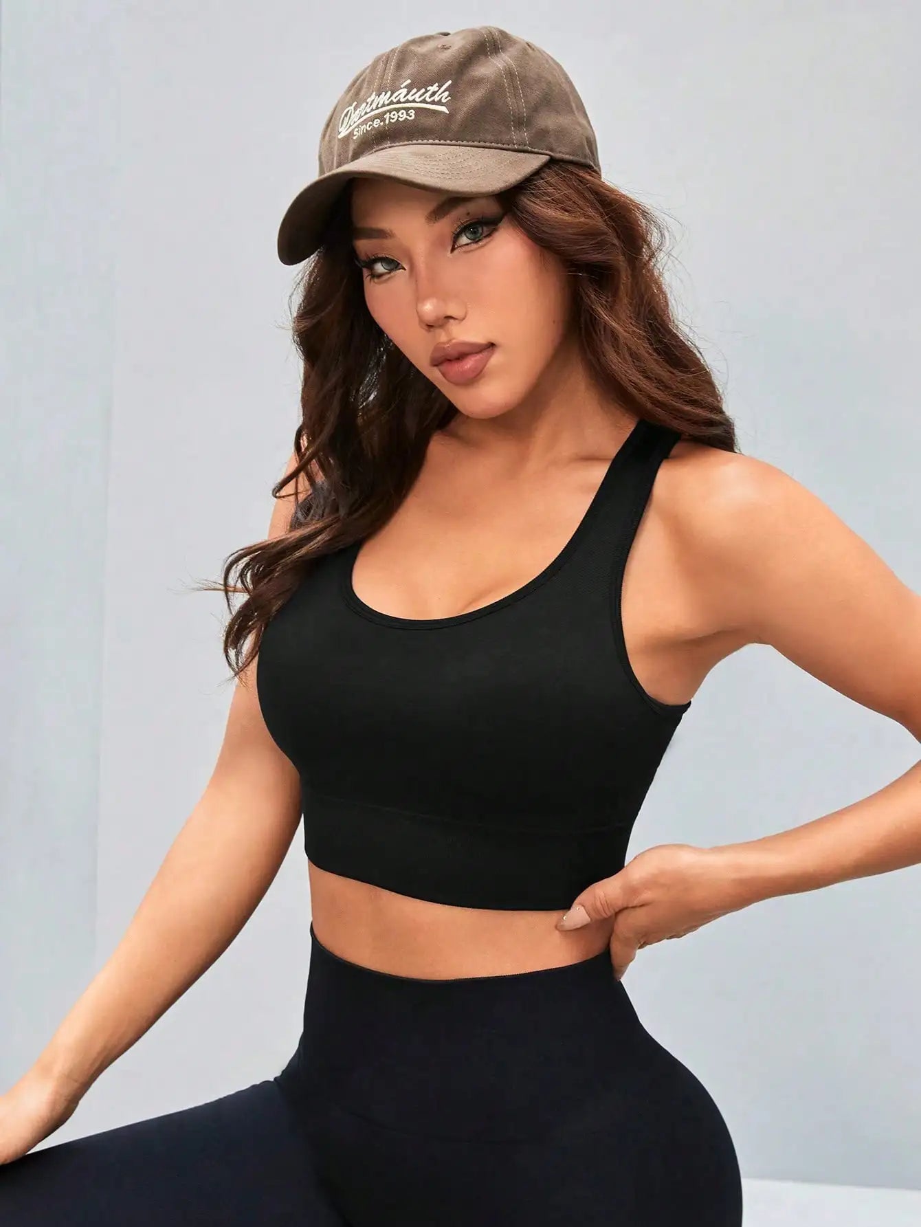 DYDCN Seamless Sports Bra High Impact Yoga Fitness Top