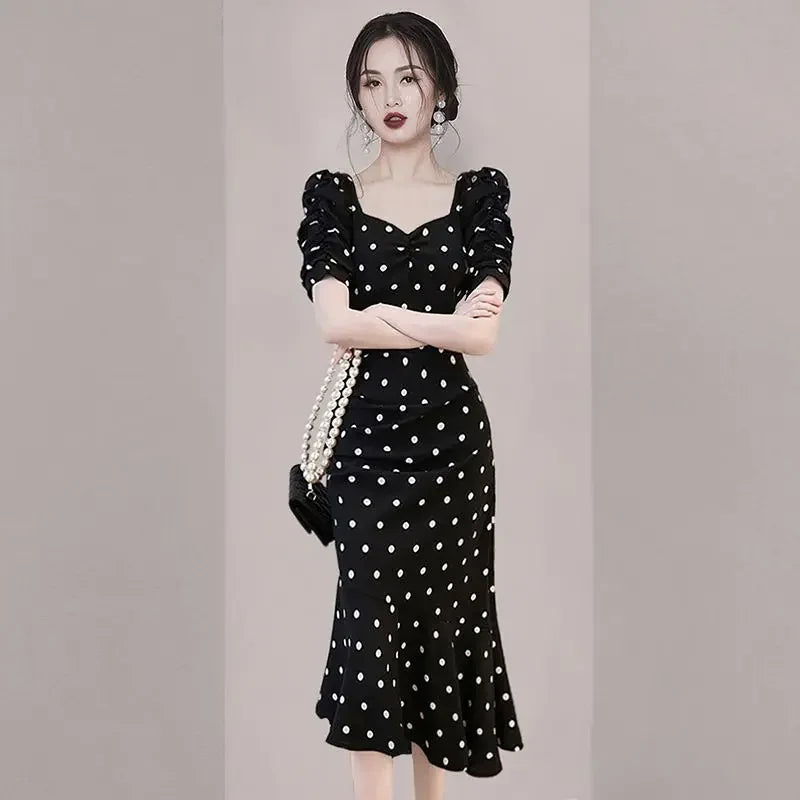 Elegant Midi Dress for Women Perfect for Graduation and Birthdays