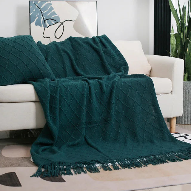 Nordic Knitted TV Blanket with Tassels Soft Fleece Throw Shawl for Sofa and Bed End Decor