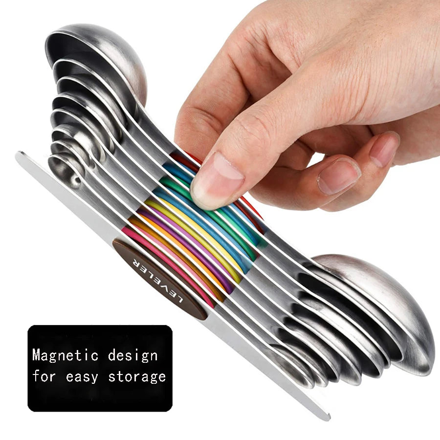 Double-Ended Measuring Spoons for Accurate Spice Measurement