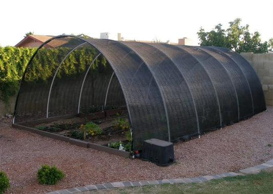 6.5 Ft x 20 Ft 50 Percent Sunblock Shade Cloth Cover with Clips for Plants in Black