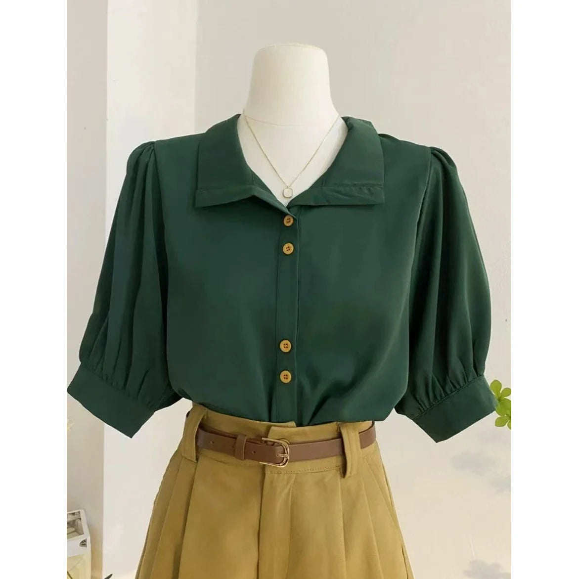 Niche Ladies Shirts Summer Retro Short Sleeved Top