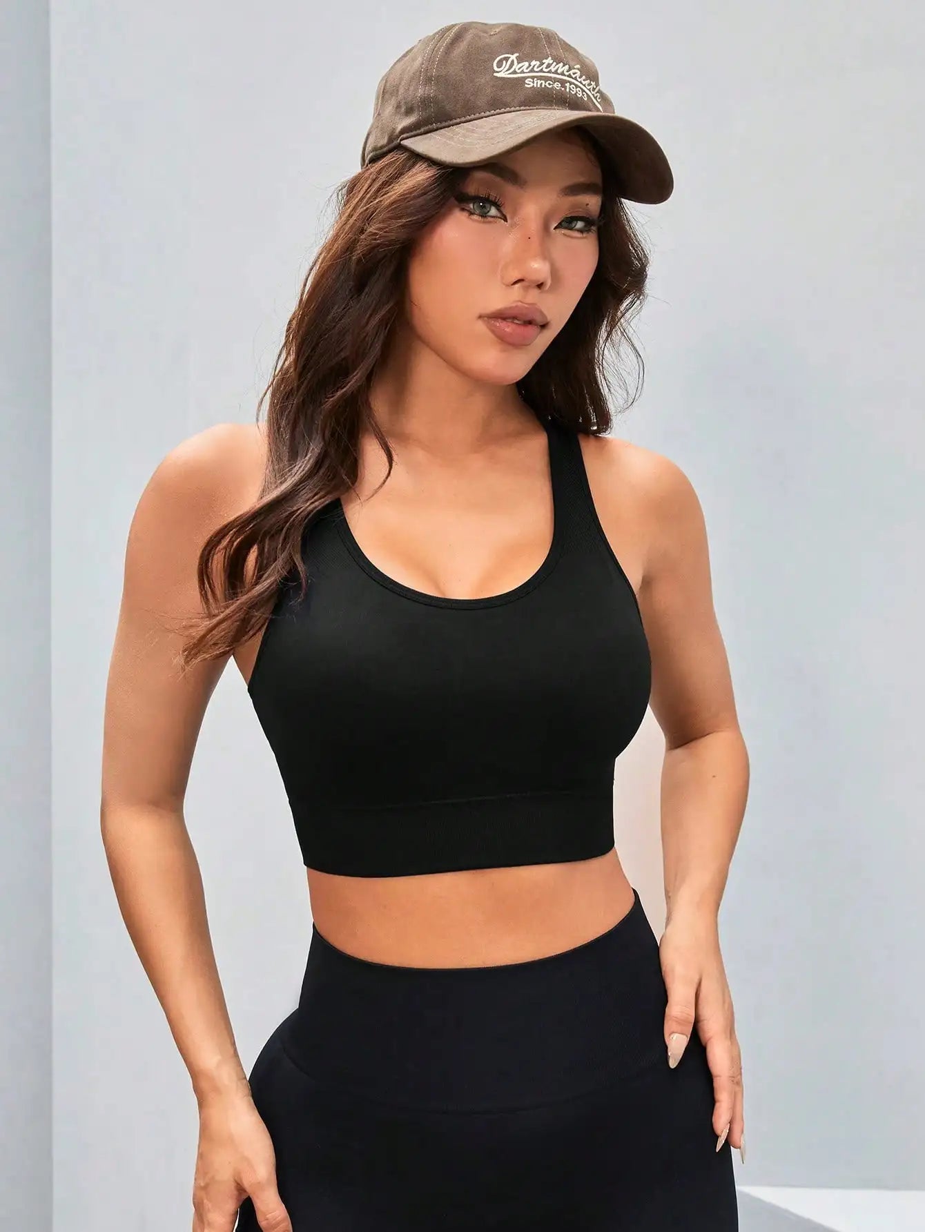 DYDCN Seamless Sports Bra High Impact Yoga Fitness Top