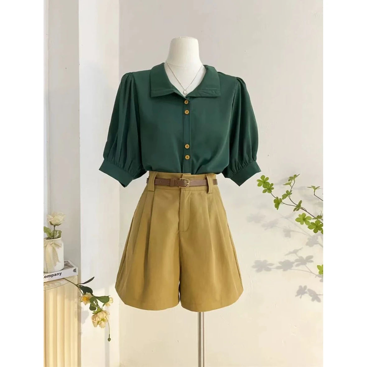 Niche Ladies Shirts Summer Retro Short Sleeved Top