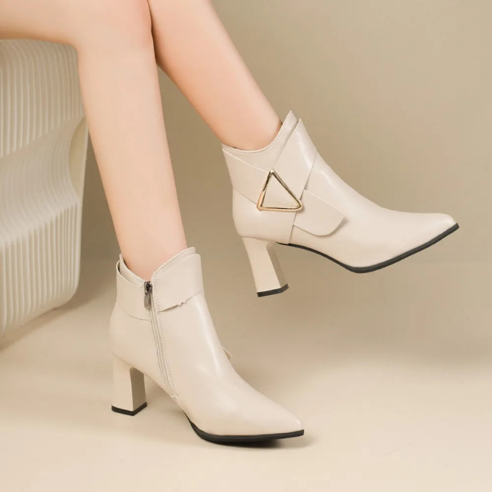 Sqzg Womens Mid Heel Chelsea Boots With Back Zipper