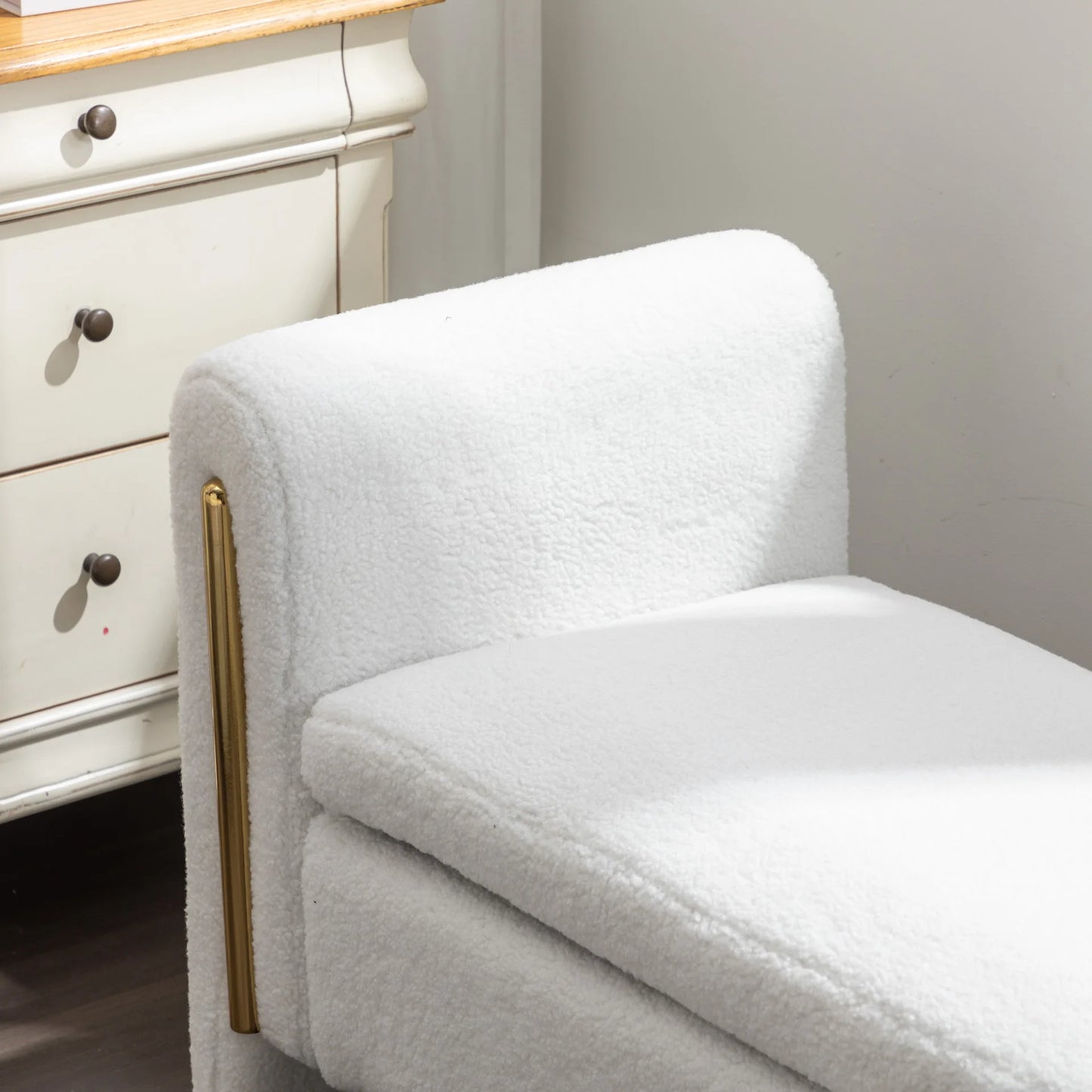 Modern Velvet Storage Ottoman Bench for Stylish Living Spaces